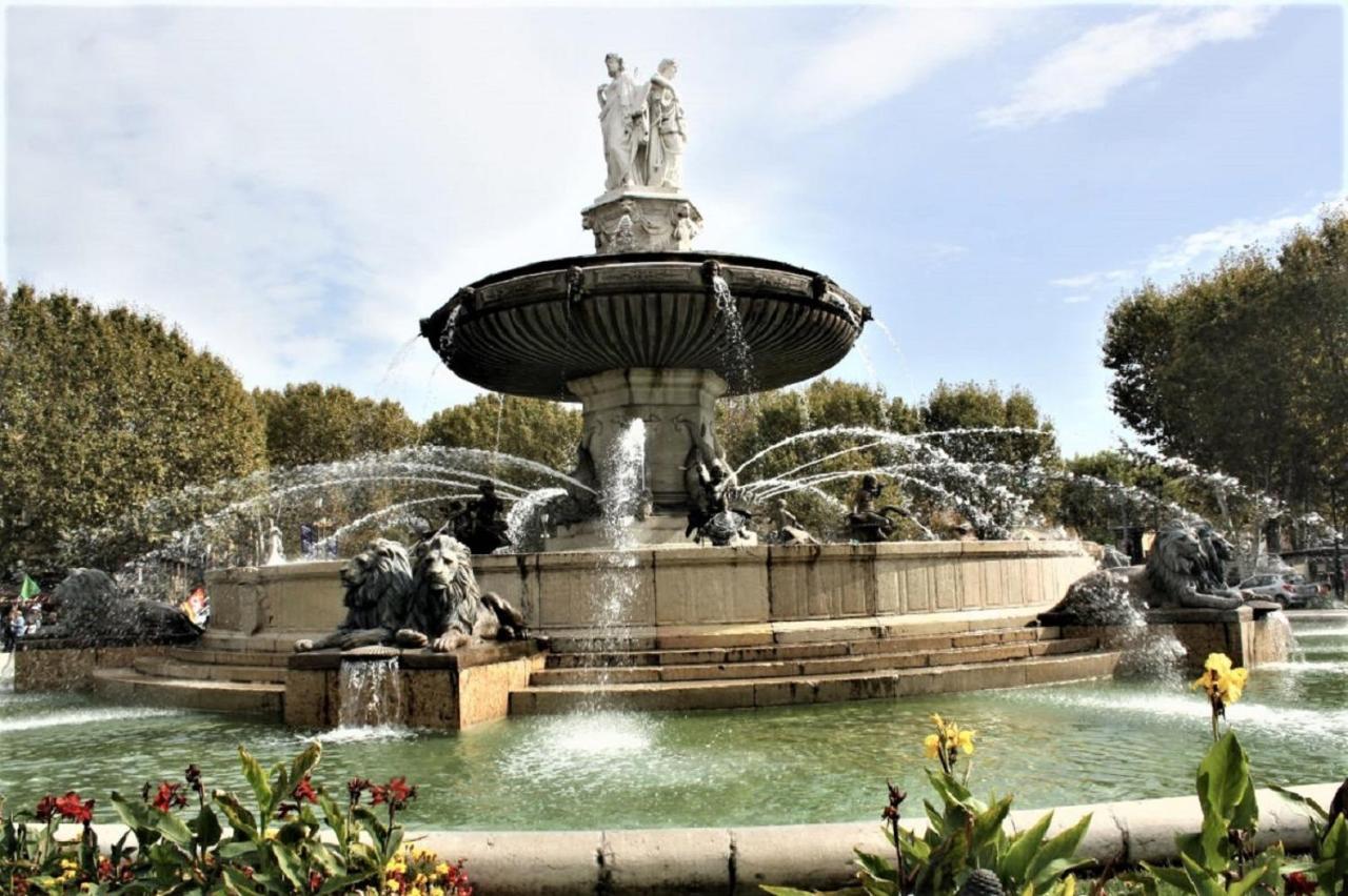 Augustins Fountain Studio Cosy Aix Centre Historique A 3 Minutes De Cours Mirabeau -Wifi-Smart Tv-Rue Calme Aix-en-Provence Esterno foto
