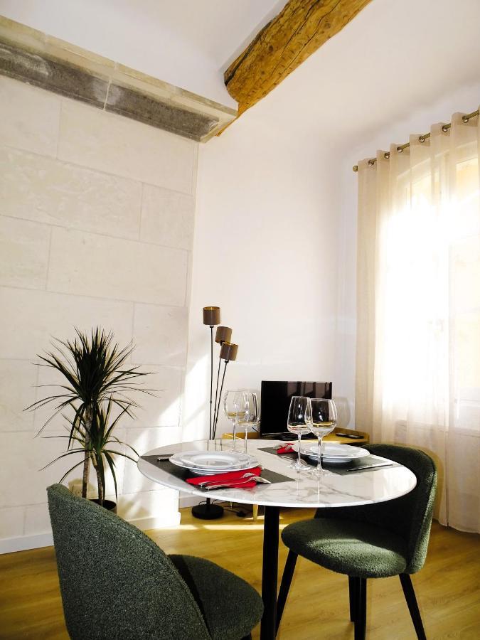 Augustins Fountain Studio Cosy Aix Centre Historique A 3 Minutes De Cours Mirabeau -Wifi-Smart Tv-Rue Calme Aix-en-Provence Esterno foto