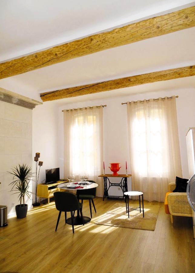 Augustins Fountain Studio Cosy Aix Centre Historique A 3 Minutes De Cours Mirabeau -Wifi-Smart Tv-Rue Calme Aix-en-Provence Esterno foto