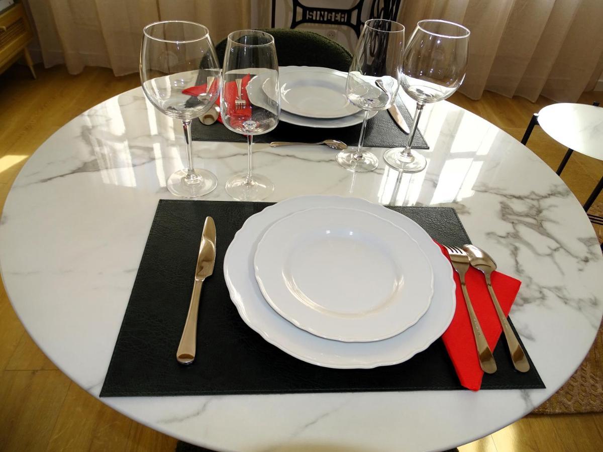 Augustins Fountain Studio Cosy Aix Centre Historique A 3 Minutes De Cours Mirabeau -Wifi-Smart Tv-Rue Calme Aix-en-Provence Esterno foto