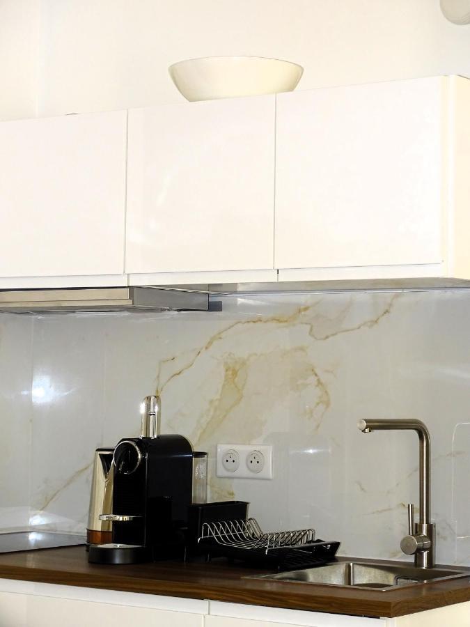 Augustins Fountain Studio Cosy Aix Centre Historique A 3 Minutes De Cours Mirabeau -Wifi-Smart Tv-Rue Calme Aix-en-Provence Esterno foto